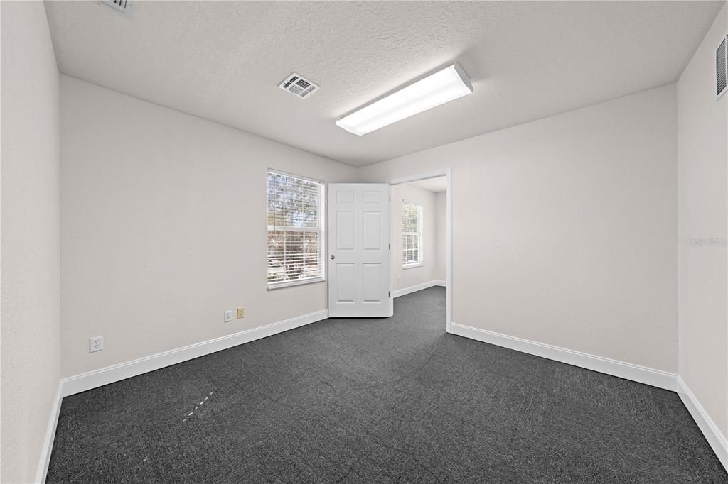 For Sale: $999,999 (0 beds, 0 baths, 4140 Square Feet)