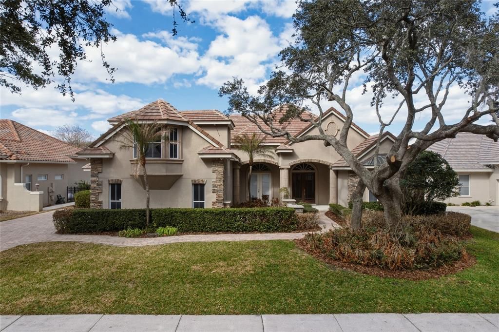 Vendido Recientemente: $995,000 (5 camas, 4 baños, 3925 Pies cuadrados)