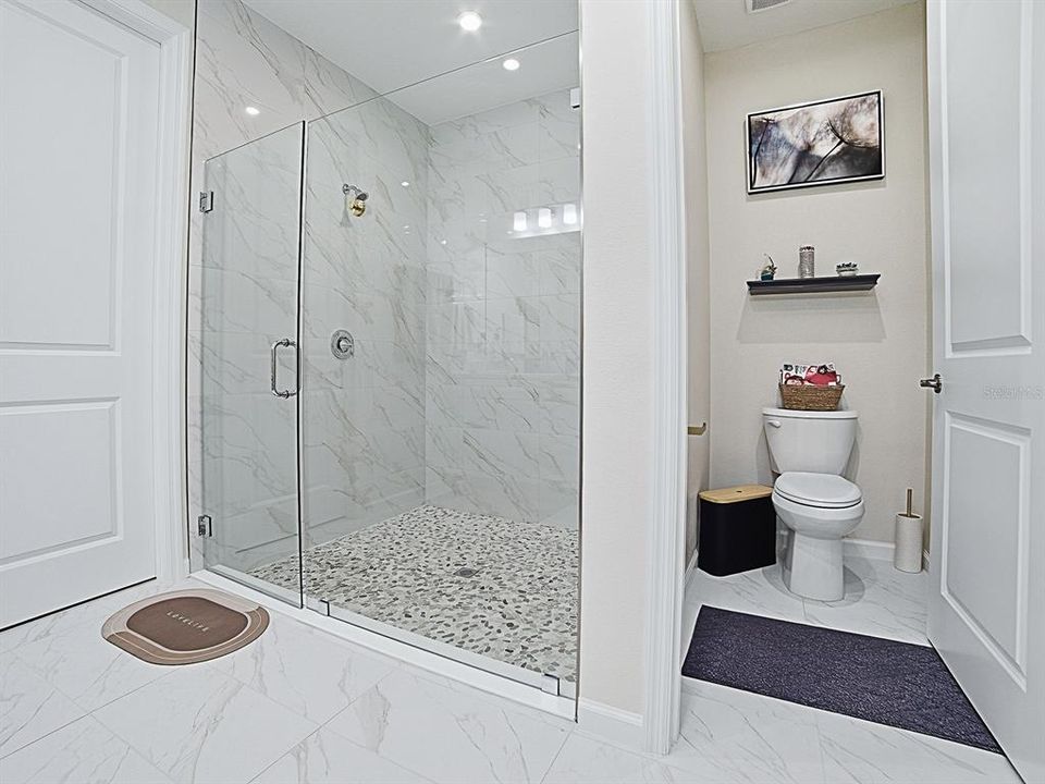 En Venta: $517,000 (2 camas, 2 baños, 1968 Pies cuadrados)