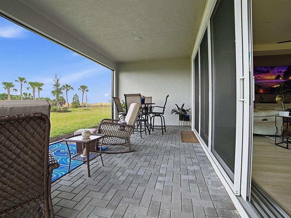 En Venta: $517,000 (2 camas, 2 baños, 1968 Pies cuadrados)
