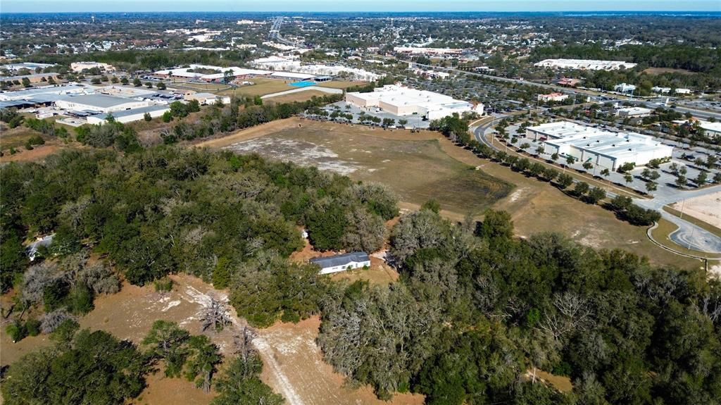 待售: $1,800,000 (10.00 acres)