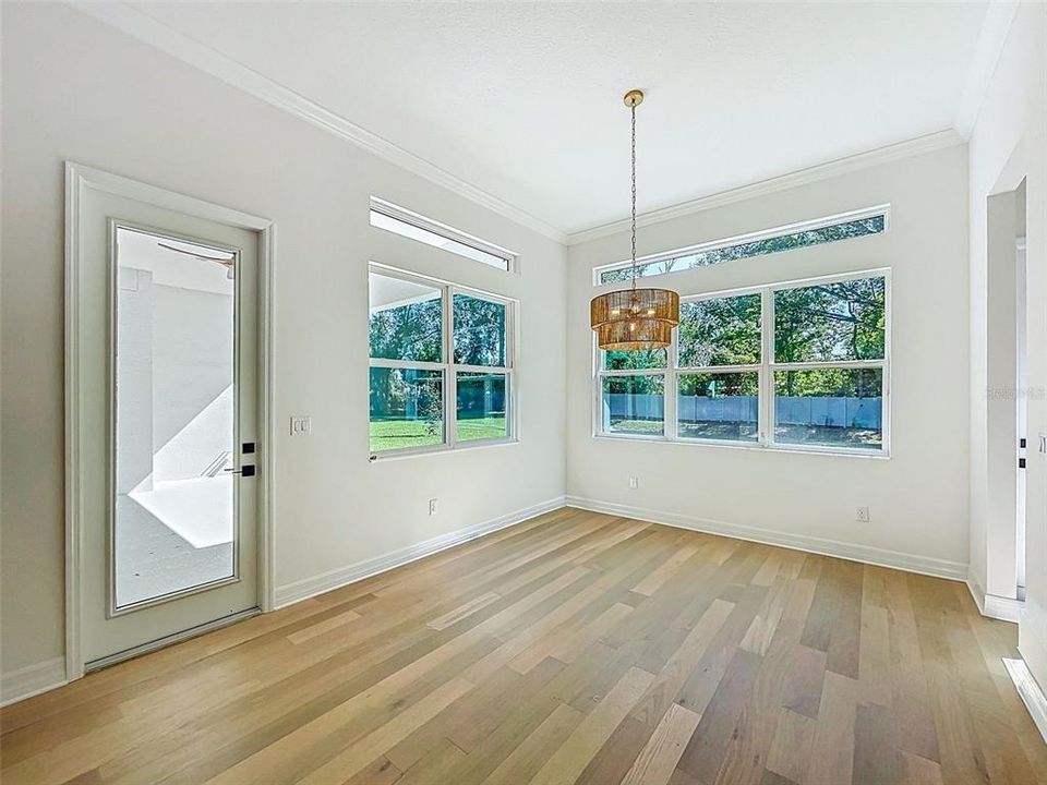 Activo con contrato: $1,250,000 (4 camas, 3 baños, 3124 Pies cuadrados)