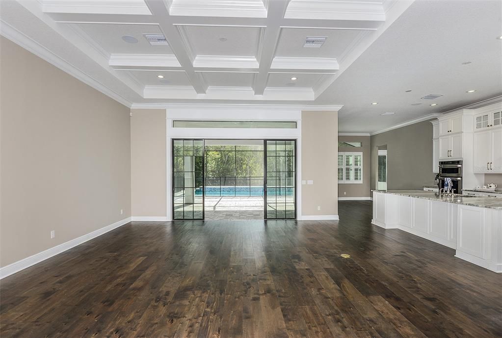 Activo con contrato: $1,250,000 (4 camas, 3 baños, 3124 Pies cuadrados)