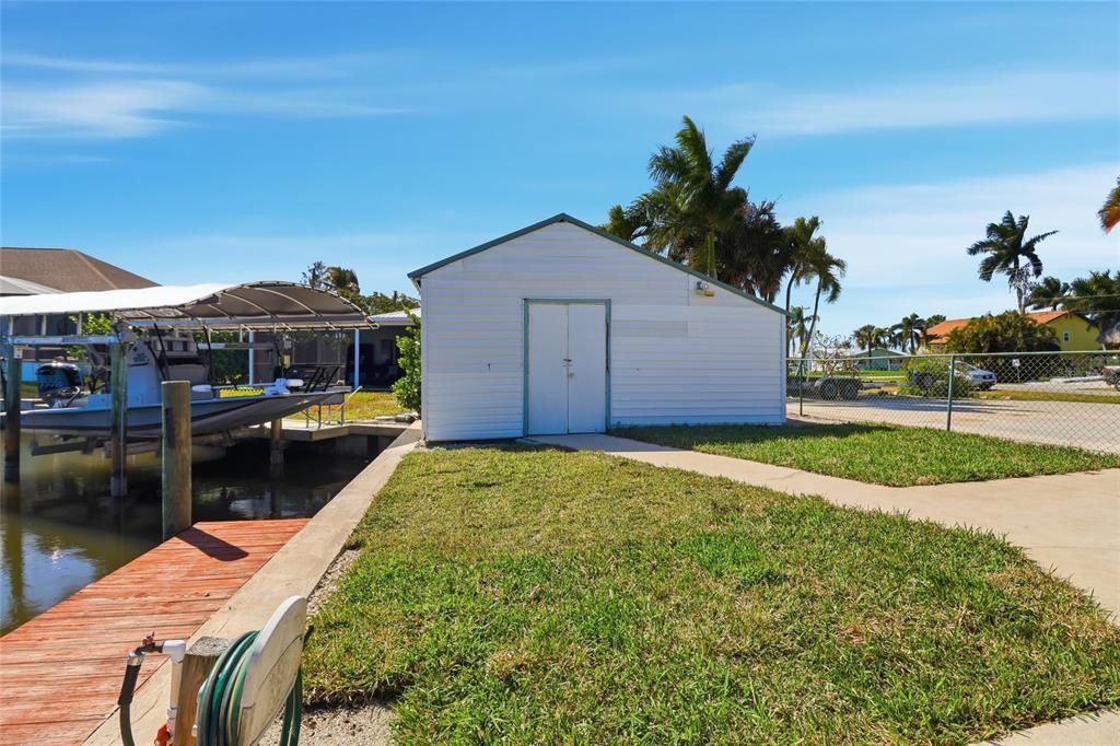 For Sale: $675,000 (3 beds, 2 baths, 1490 Square Feet)