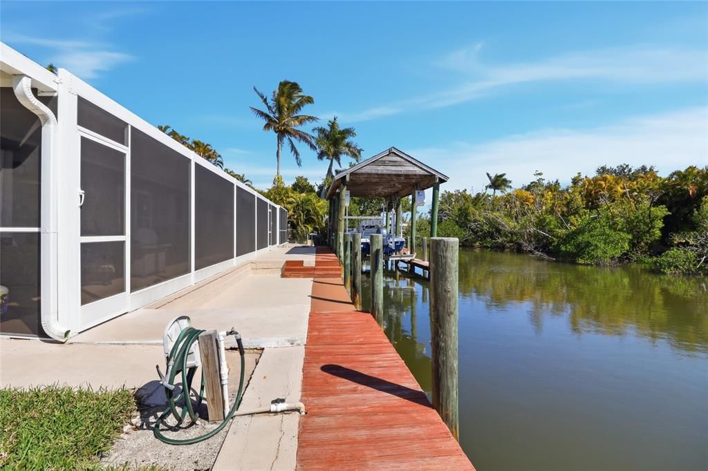 For Sale: $675,000 (3 beds, 2 baths, 1490 Square Feet)