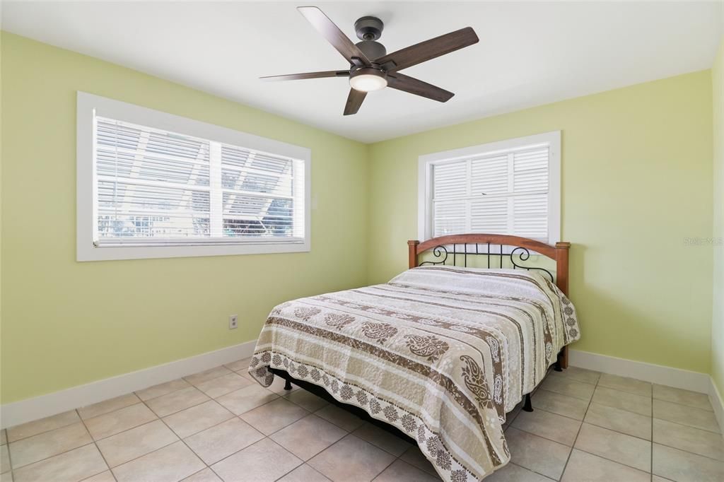 For Sale: $675,000 (3 beds, 2 baths, 1490 Square Feet)