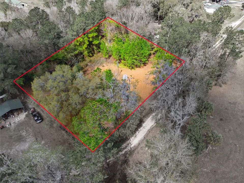 En Venta: $74,900 (1.00 acres)