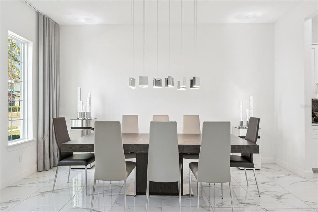 En Venta: $1,399,900 (5 camas, 4 baños, 4263 Pies cuadrados)