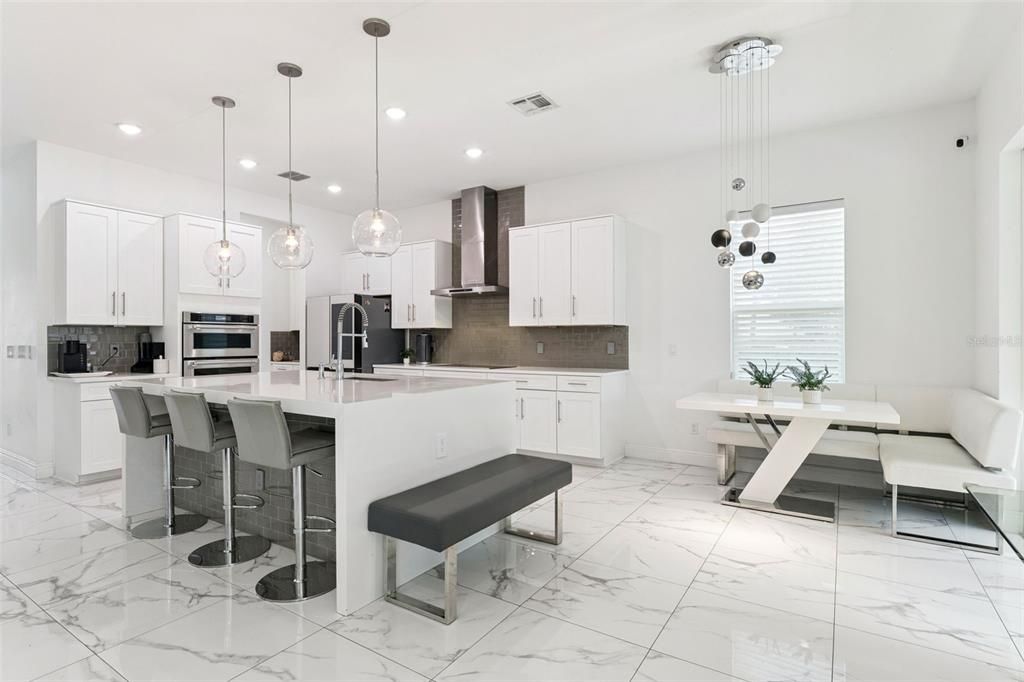 En Venta: $1,399,900 (5 camas, 4 baños, 4263 Pies cuadrados)