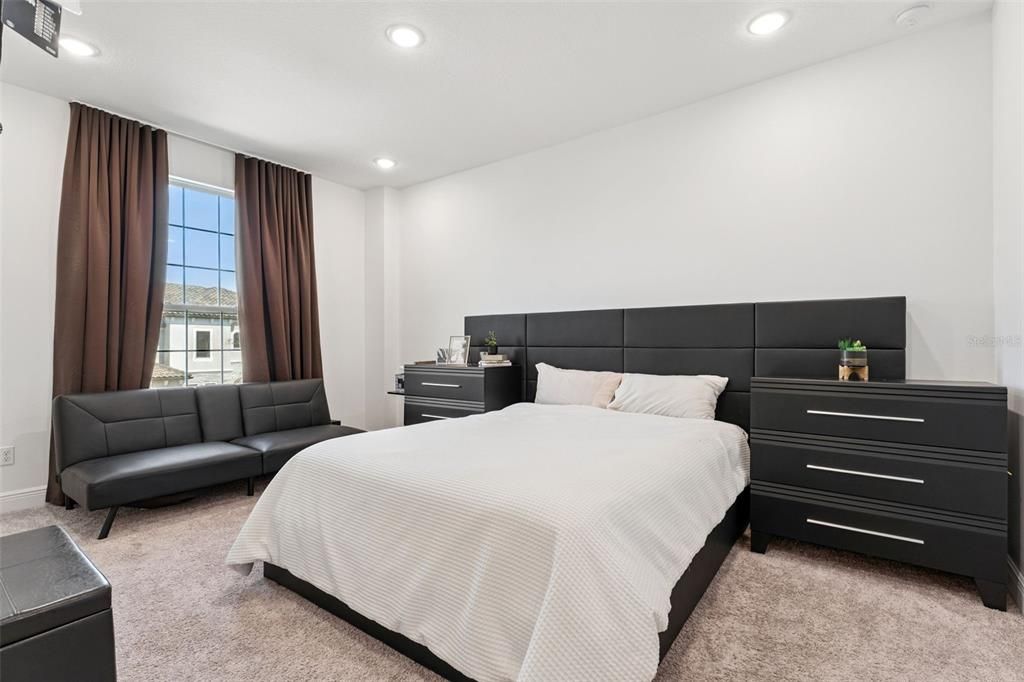 En Venta: $1,399,900 (5 camas, 4 baños, 4263 Pies cuadrados)