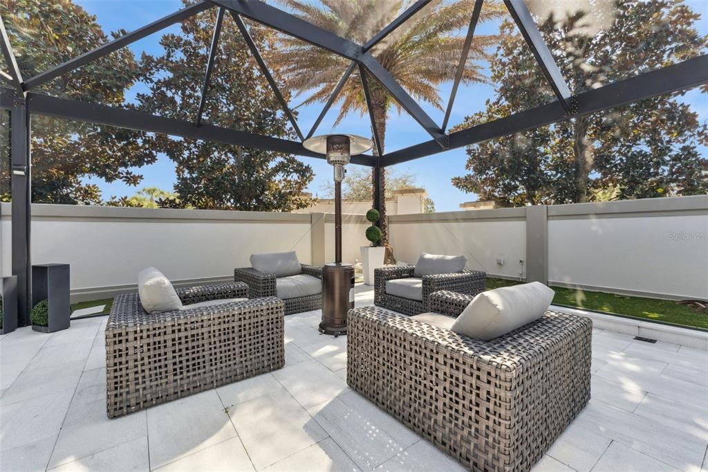 En Venta: $1,399,900 (5 camas, 4 baños, 4263 Pies cuadrados)