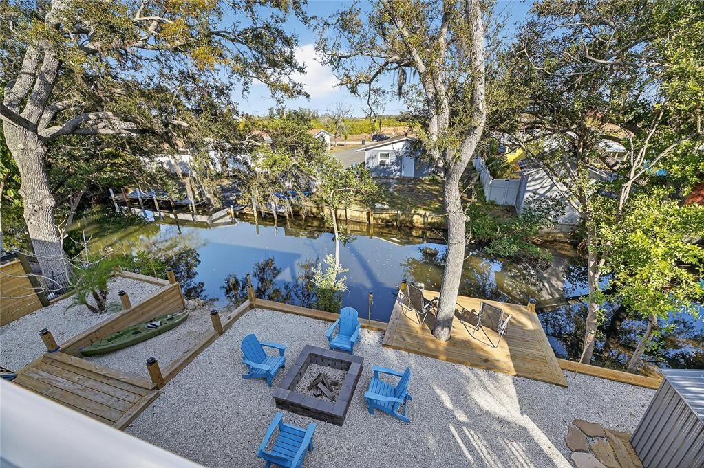 En Venta: $639,000 (4 camas, 3 baños, 1545 Pies cuadrados)