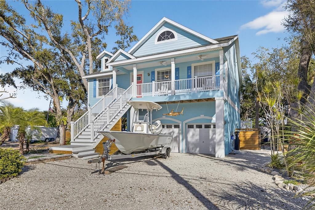 En Venta: $639,000 (4 camas, 3 baños, 1545 Pies cuadrados)