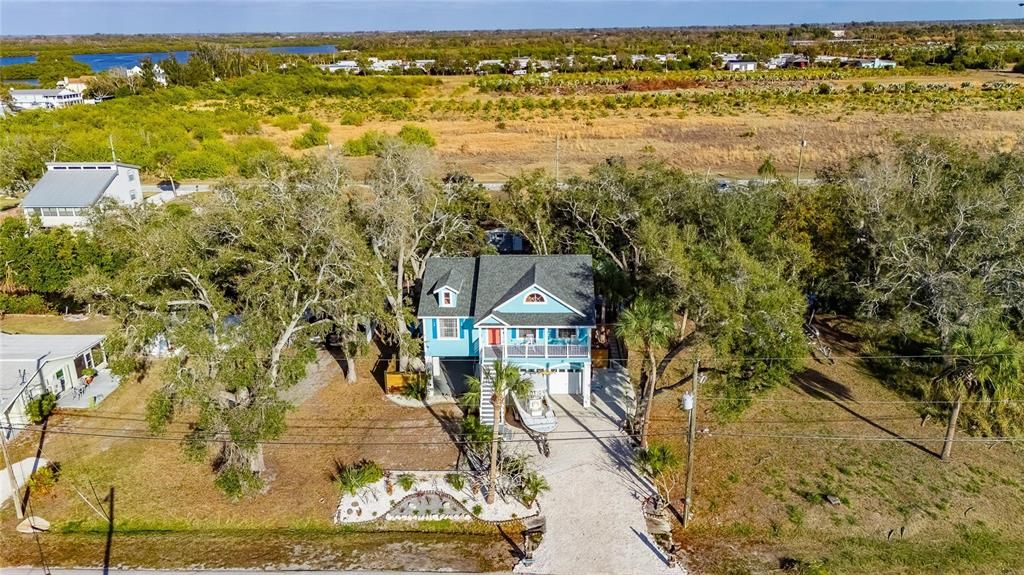 En Venta: $639,000 (4 camas, 3 baños, 1545 Pies cuadrados)