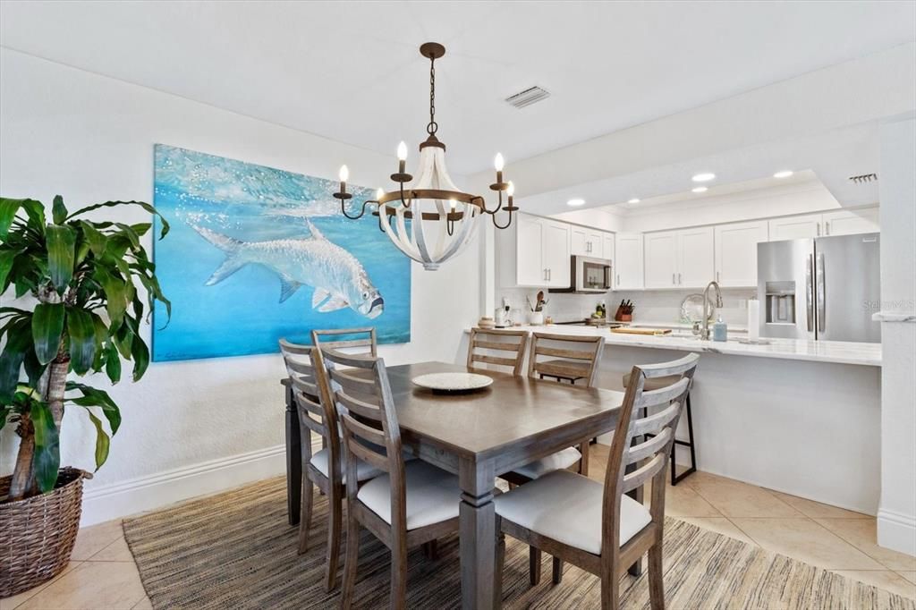 На продажу: $398,000 (3 спален, 2 ванн, 1551 Квадратных фут)