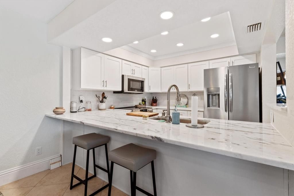 На продажу: $398,000 (3 спален, 2 ванн, 1551 Квадратных фут)