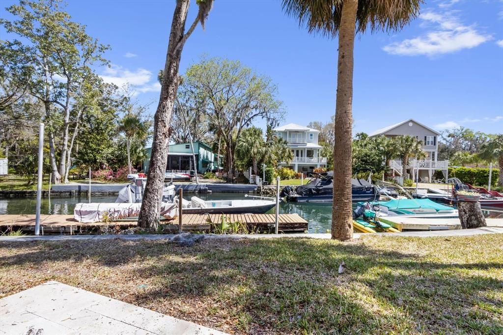 На продажу: $398,000 (3 спален, 2 ванн, 1551 Квадратных фут)