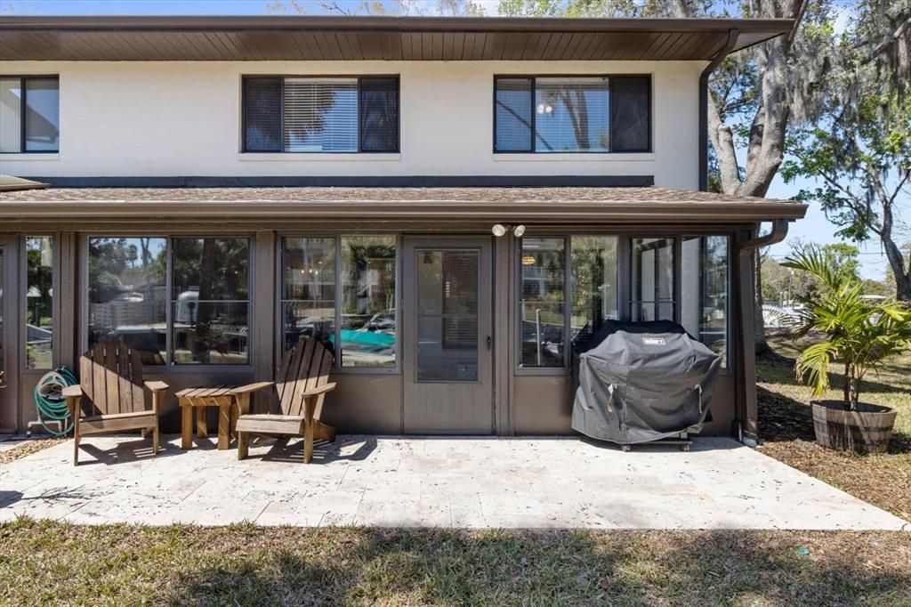 На продажу: $398,000 (3 спален, 2 ванн, 1551 Квадратных фут)