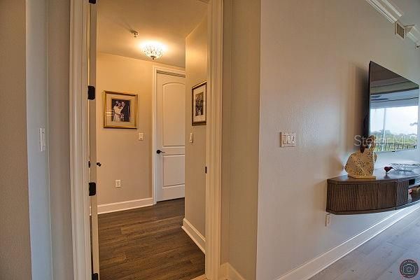 На продажу: $575,000 (2 спален, 2 ванн, 1688 Квадратных фут)