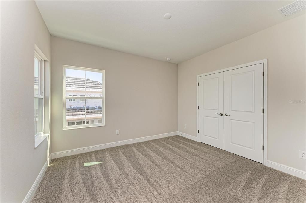 Active With Contract: $839,990 (5 beds, 4 baths, 3144 Square Feet)