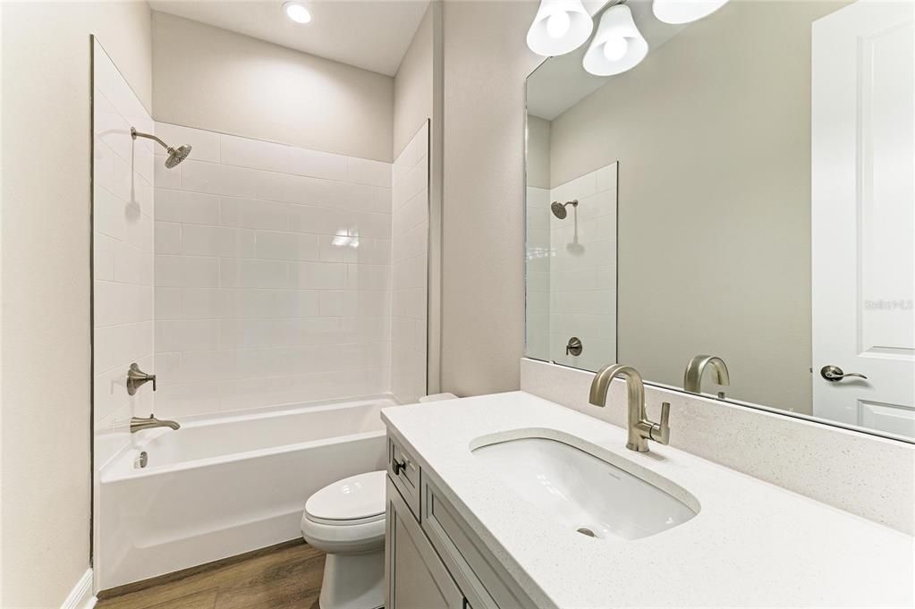 Active With Contract: $839,990 (5 beds, 4 baths, 3144 Square Feet)