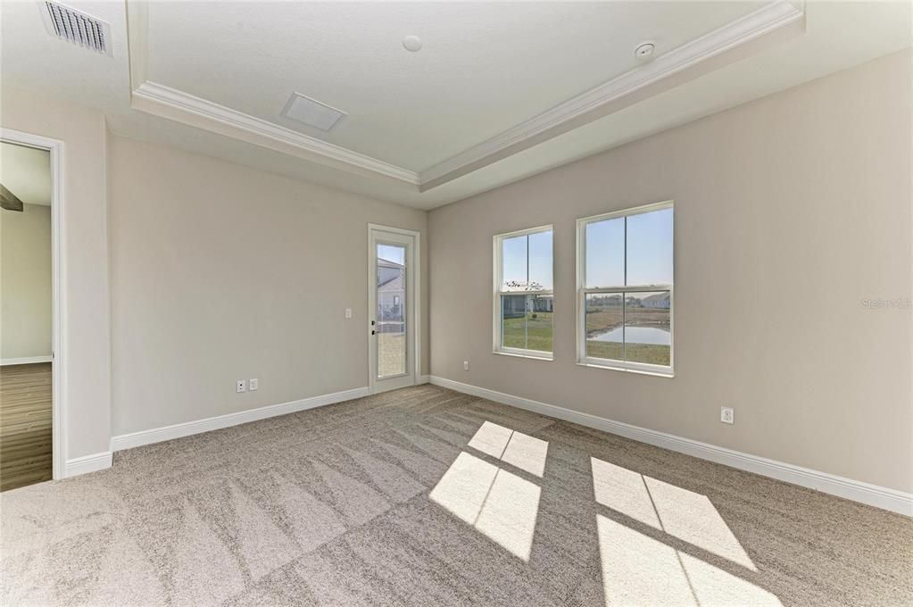 Active With Contract: $839,990 (5 beds, 4 baths, 3144 Square Feet)