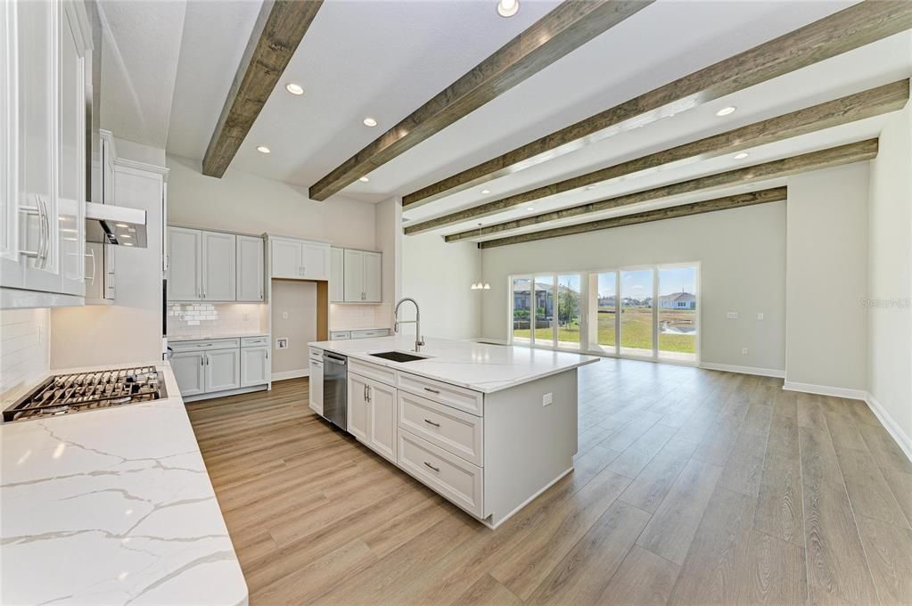 Active With Contract: $839,990 (5 beds, 4 baths, 3144 Square Feet)