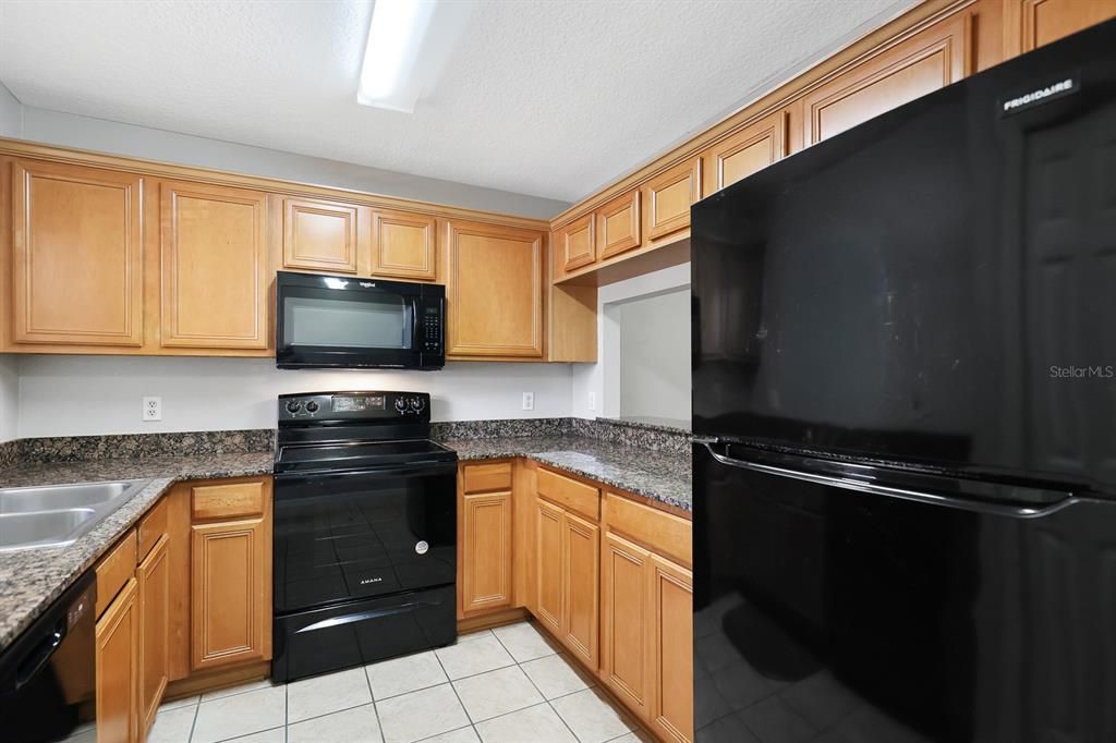 En Venta: $189,900 (2 camas, 2 baños, 1560 Pies cuadrados)