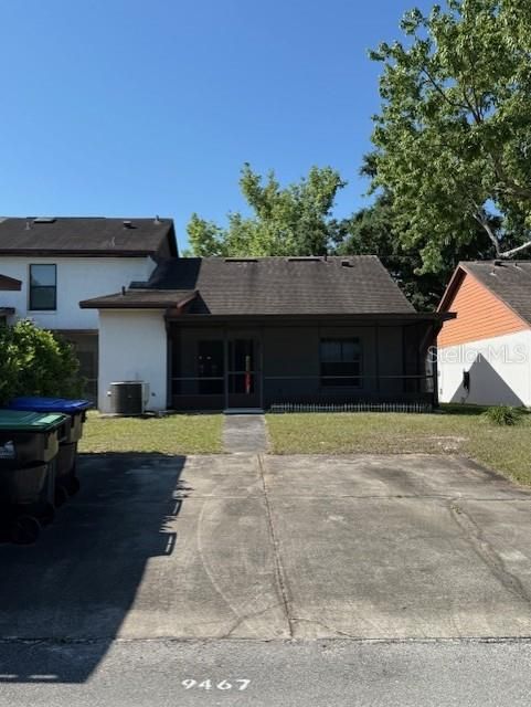 For Sale: $267,000 (2 beds, 2 baths, 1072 Square Feet)