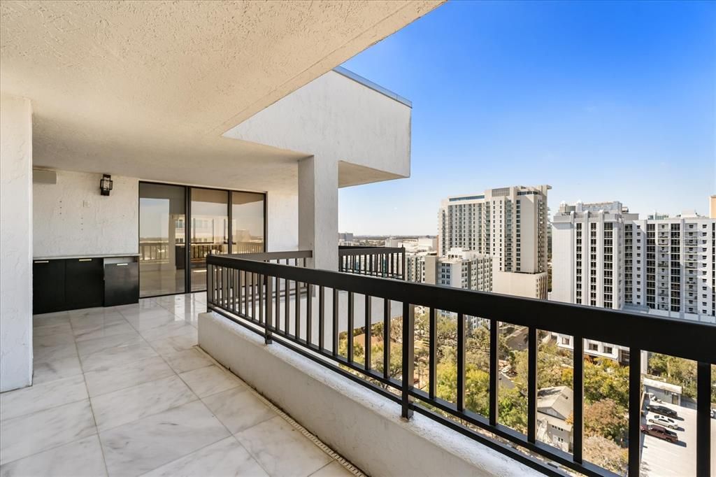 На продажу: $1,199,000 (3 спален, 2 ванн, 2495 Квадратных фут)