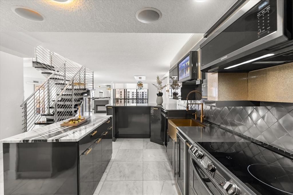 На продажу: $1,199,000 (3 спален, 2 ванн, 2495 Квадратных фут)