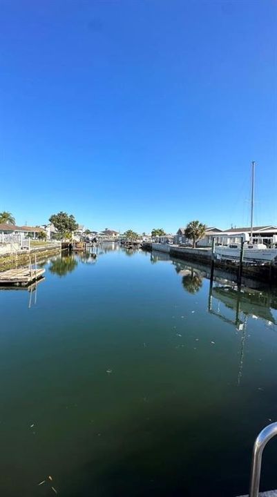待售: $139,999 (0.14 acres)