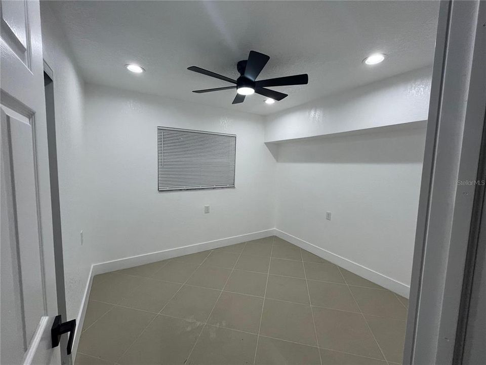 En Venta: $300,000 (5 camas, 0 baños, 1650 Pies cuadrados)