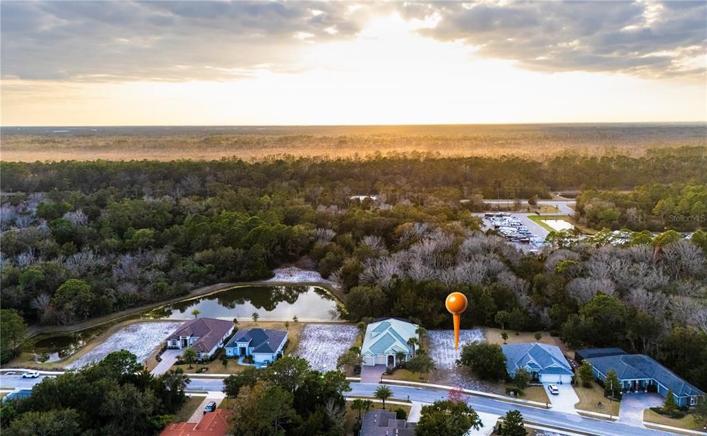 待售: $160,000 (0.27 acres)