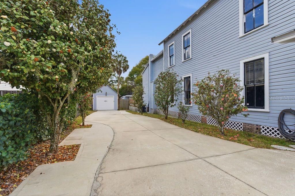 На продажу: $629,900 (5 спален, 4 ванн, 3198 Квадратных фут)