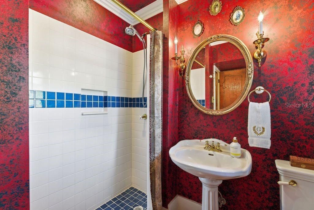 На продажу: $629,900 (5 спален, 4 ванн, 3198 Квадратных фут)