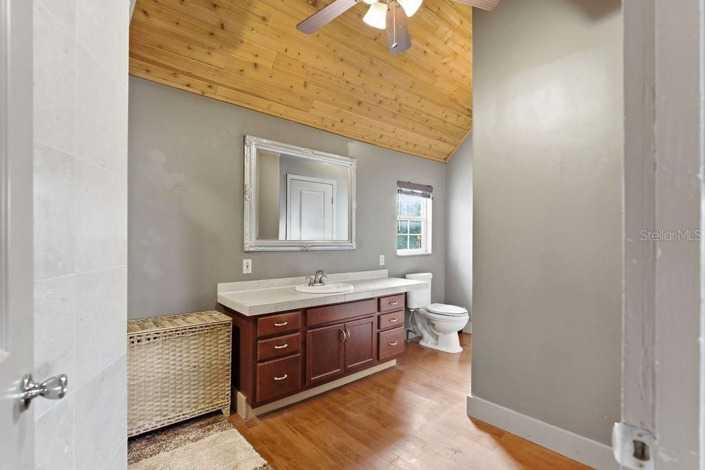 На продажу: $629,900 (5 спален, 4 ванн, 3198 Квадратных фут)