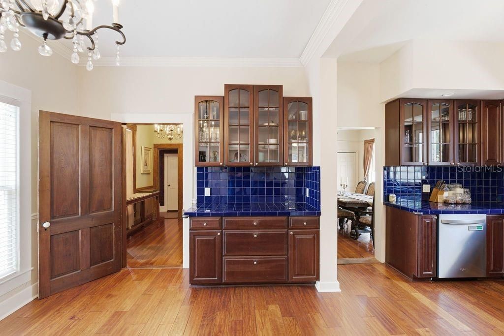 На продажу: $629,900 (5 спален, 4 ванн, 3198 Квадратных фут)