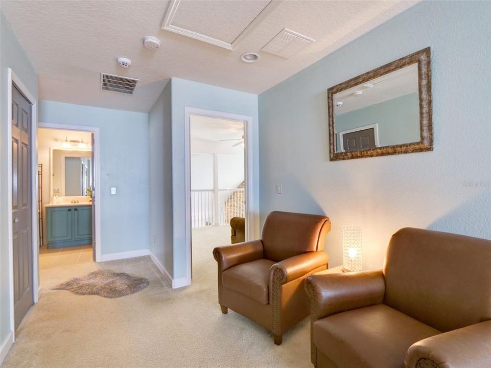 Activo con contrato: $509,900 (4 camas, 2 baños, 3472 Pies cuadrados)
