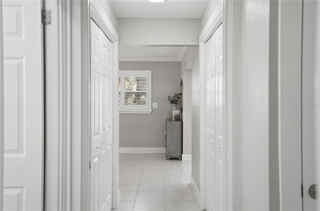 For Sale: $875,000 (2 beds, 2 baths, 1595 Square Feet)