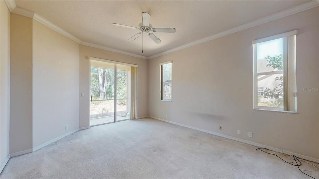 For Sale: $346,900 (3 beds, 2 baths, 2328 Square Feet)