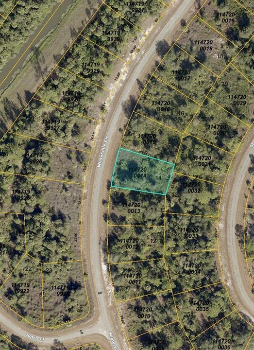 En Venta: $6,999 (0.23 acres)