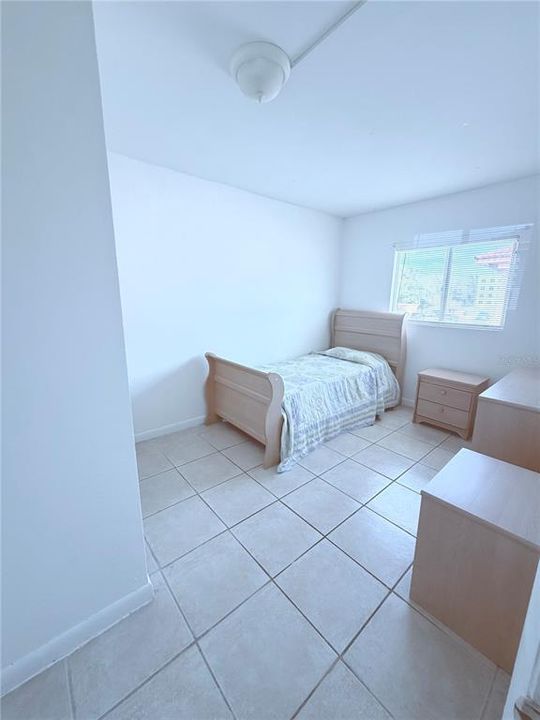 En Venta: $175,000 (4 camas, 2 baños, 820 Pies cuadrados)