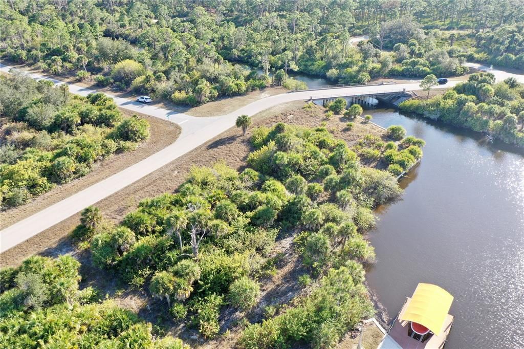 На продажу: $108,000 (0.23 acres)