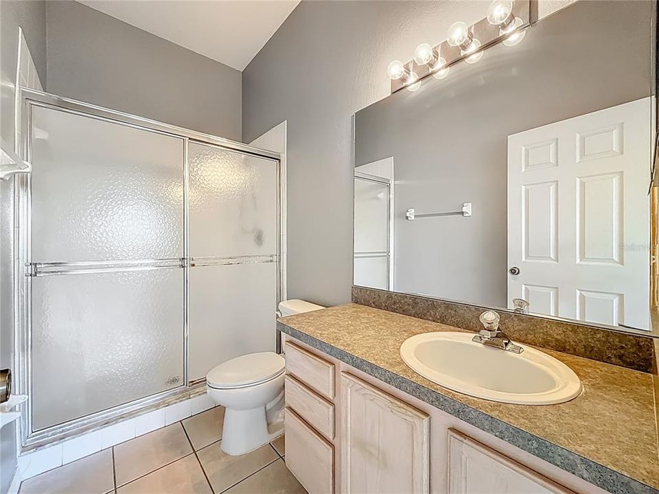 En Venta: $299,000 (2 camas, 2 baños, 1267 Pies cuadrados)
