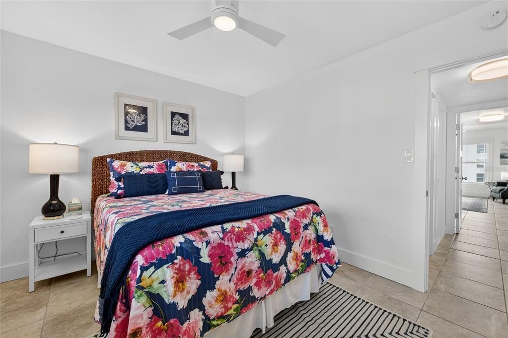 Active With Contract: $599,000 (2 beds, 2 baths, 992 Square Feet)