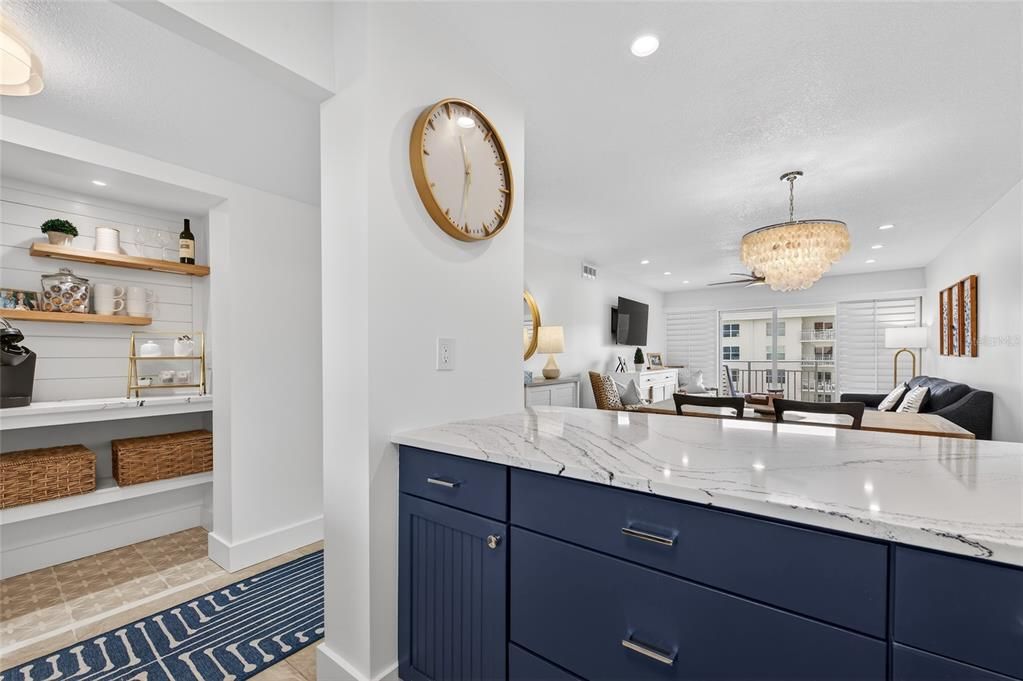 Active With Contract: $599,000 (2 beds, 2 baths, 992 Square Feet)