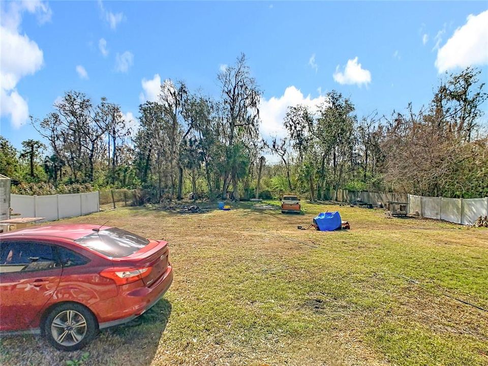 Activo con contrato: $204,900 (4 camas, 2 baños, 1728 Pies cuadrados)