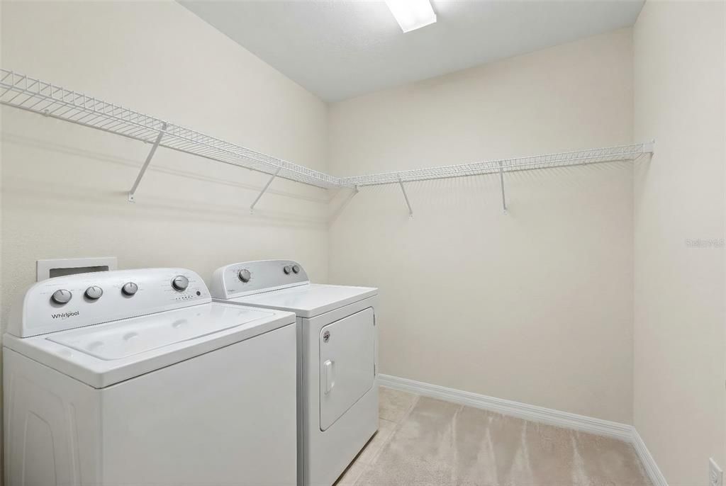 For Sale: $329,000 (4 beds, 2 baths, 1827 Square Feet)
