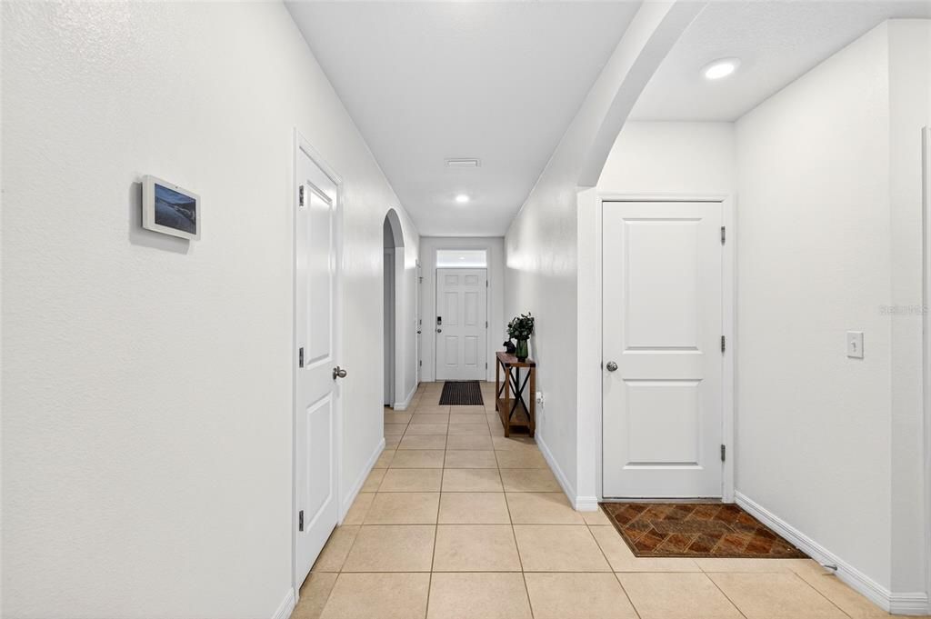 For Sale: $329,000 (4 beds, 2 baths, 1827 Square Feet)